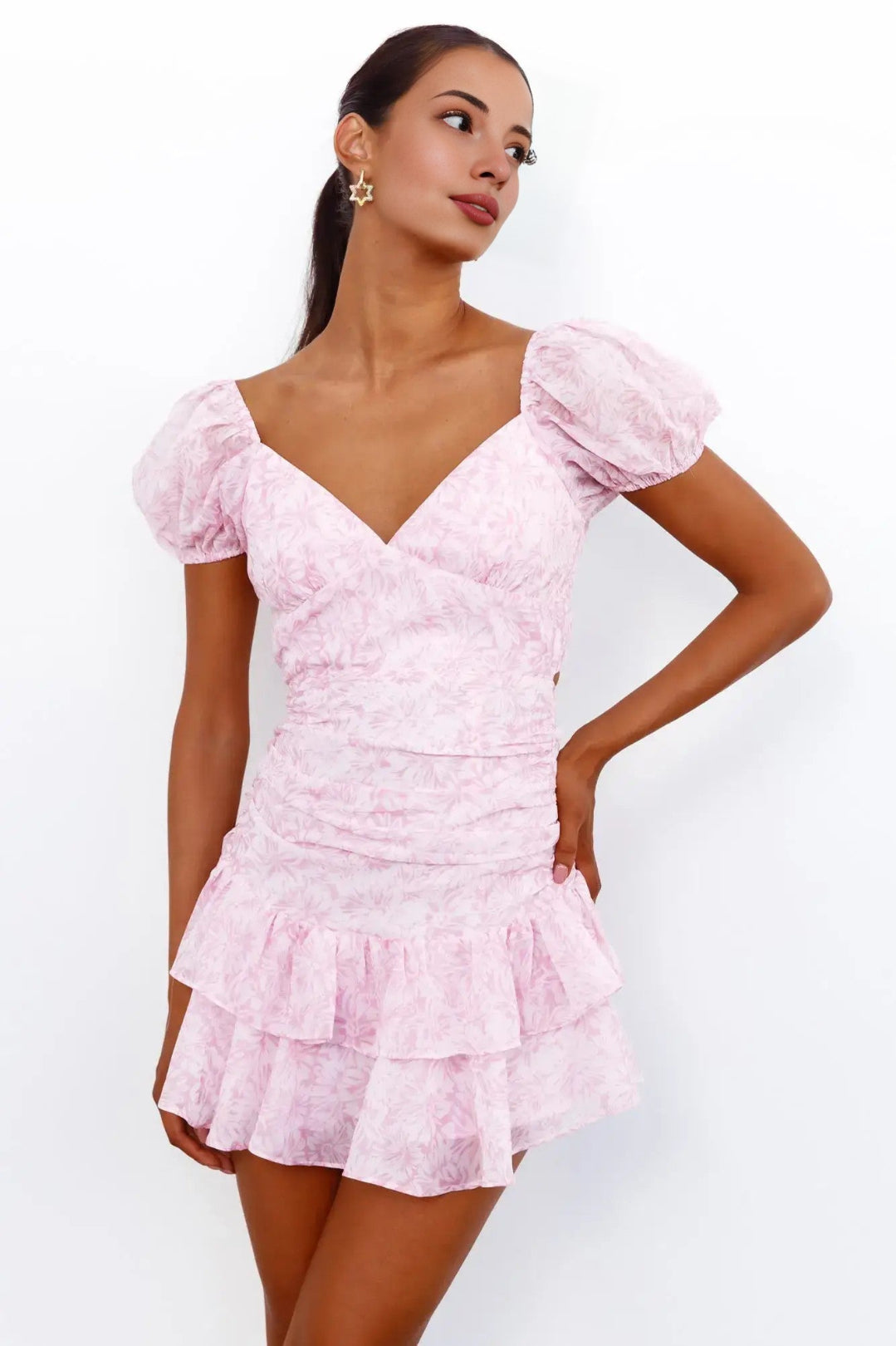 Sweet and cute dress, perfect for a date and guaranteed to turn heads